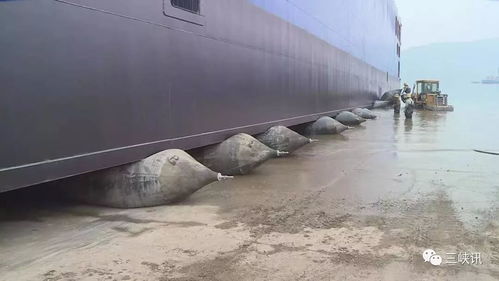 多圖曝光143米“河?！毕滤瑘?chǎng)面霸氣！船舶上排下水氣囊顯神威